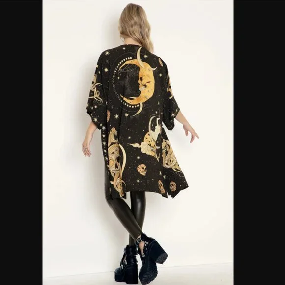 Blackmilk - October's Moon Robe - Limited - Picture 3 of 7